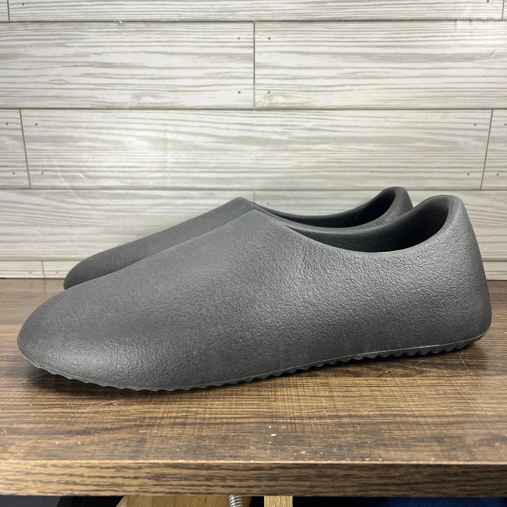 Yeezy yzy sl